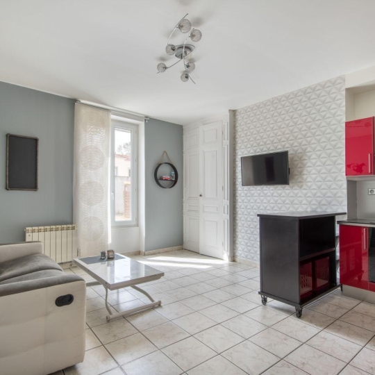  SEBASTIEN COCHE IMMOBILIER : Apartment | SAINT-BONNET-DE-MURE (69720) | 43 m2 | 195 000 € 