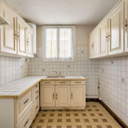 SEBASTIEN COCHE IMMOBILIER : Appartement | VILLEURBANNE (69100) | 63 m2 | 189 000 € 