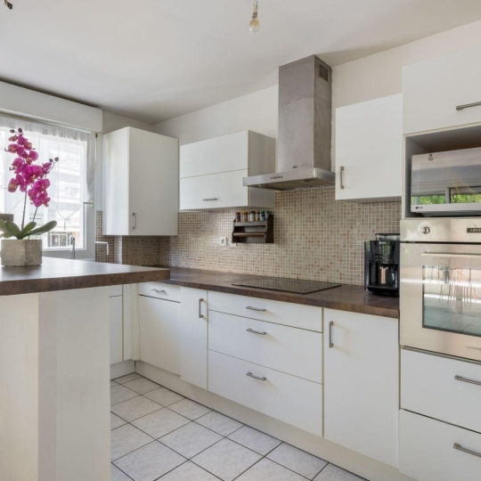  SEBASTIEN COCHE IMMOBILIER : Autres | LYON (69007) | 74 m2 | 315 000 € 