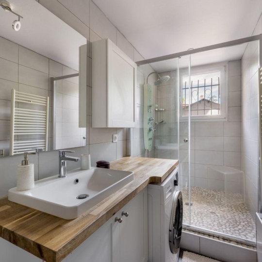  SEBASTIEN COCHE IMMOBILIER : Other | VILLEURBANNE (69100) | 62 m2 | 230 000 € 