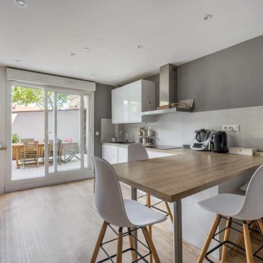 SEBASTIEN COCHE IMMOBILIER : Other | VILLEURBANNE (69100) | 62 m2 | 230 000 € 