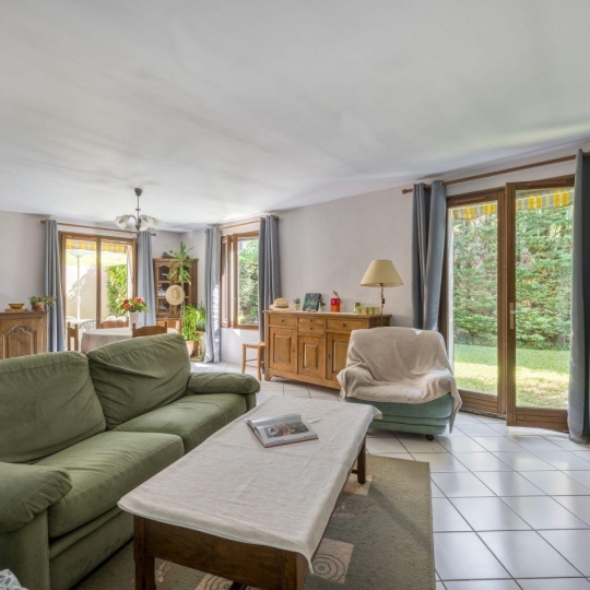  SEBASTIEN COCHE IMMOBILIER : Maison / Villa | GENAS (69740) | 120 m2 | 495 000 € 