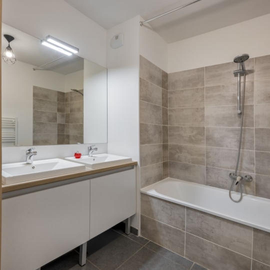  SEBASTIEN COCHE IMMOBILIER : Appartement | SIMANDRES (69360) | 66 m2 | 295 000 € 