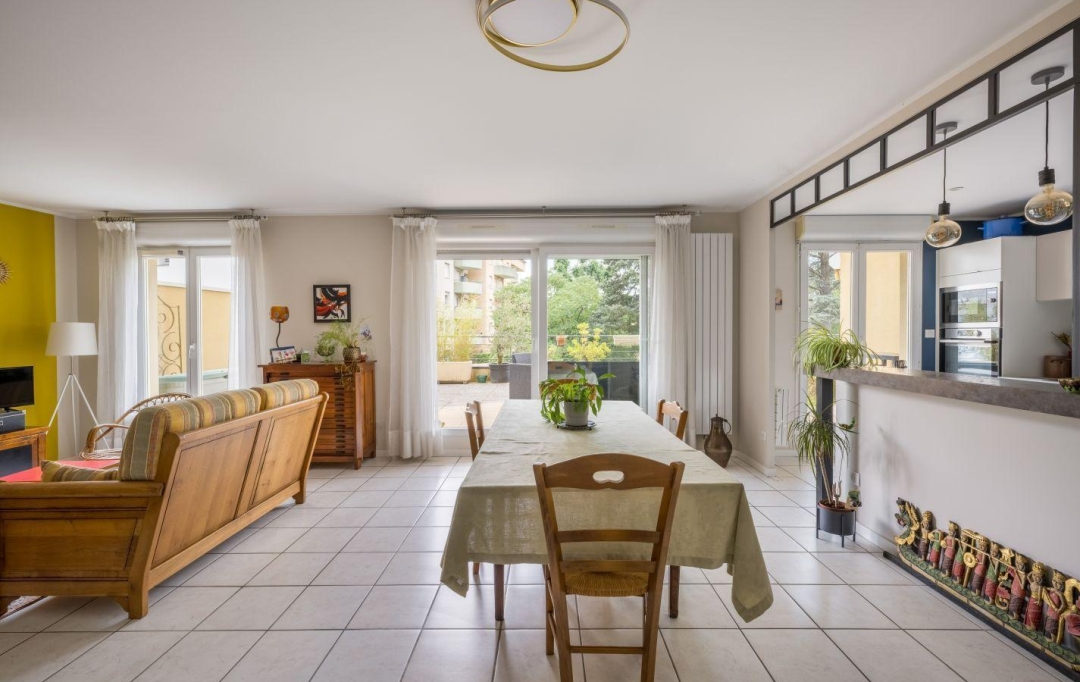 SEBASTIEN COCHE IMMOBILIER : Appartement | BRON (69500) | 102 m2 | 398 900 € 