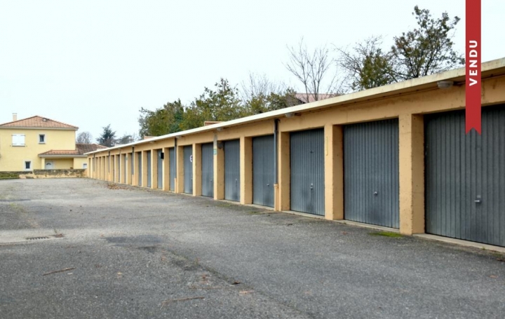 SEBASTIEN COCHE IMMOBILIER : Garage / Parking | SAINT-BONNET-DE-MURE (69720) | 16 m2 | 12 500 € 