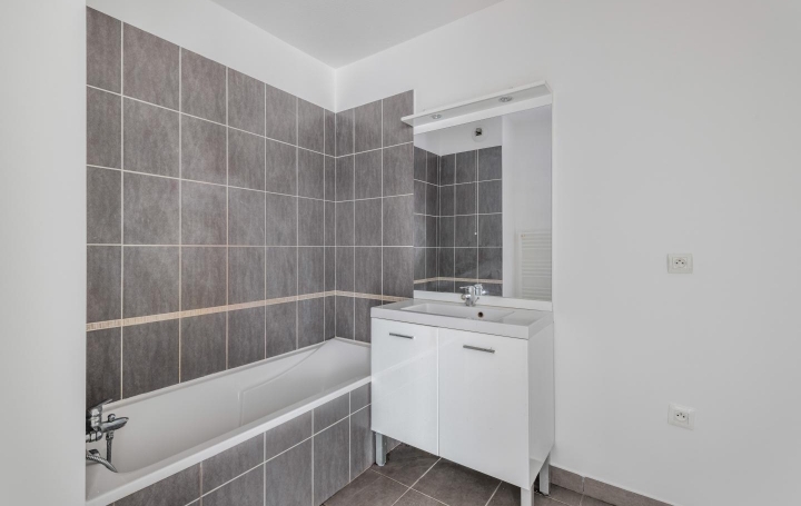 SEBASTIEN COCHE IMMOBILIER : Appartement | VILLEURBANNE (69100) | 66 m2 | 249 000 € 