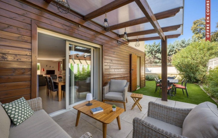 Maison LYON 195 m2 950 000 € Maison LYON 195 m2 950 000 €